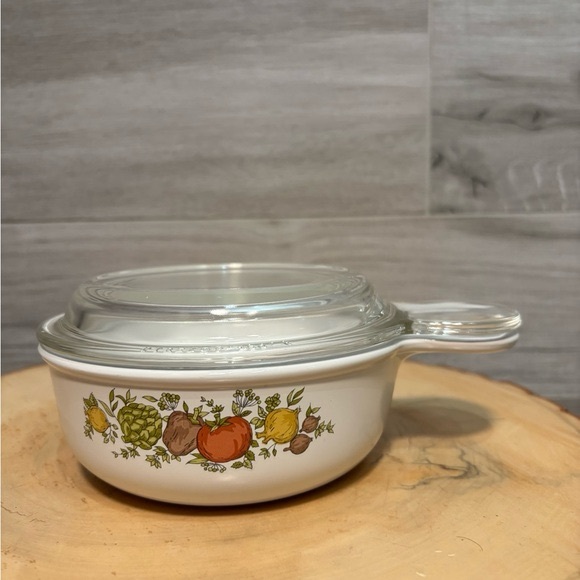 Other - Corning Ware Spice of Life Small Casserole Pan (P-150-B) With Lid